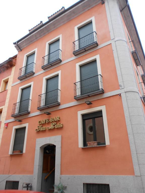 Hotel San Luis San Ildefonso エクステリア 写真